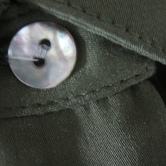 New J Jill Womens Medium Olive Leaf Green LS Rayon Shirt Blouse Pockets NWT $89 - Picture 6 of 13